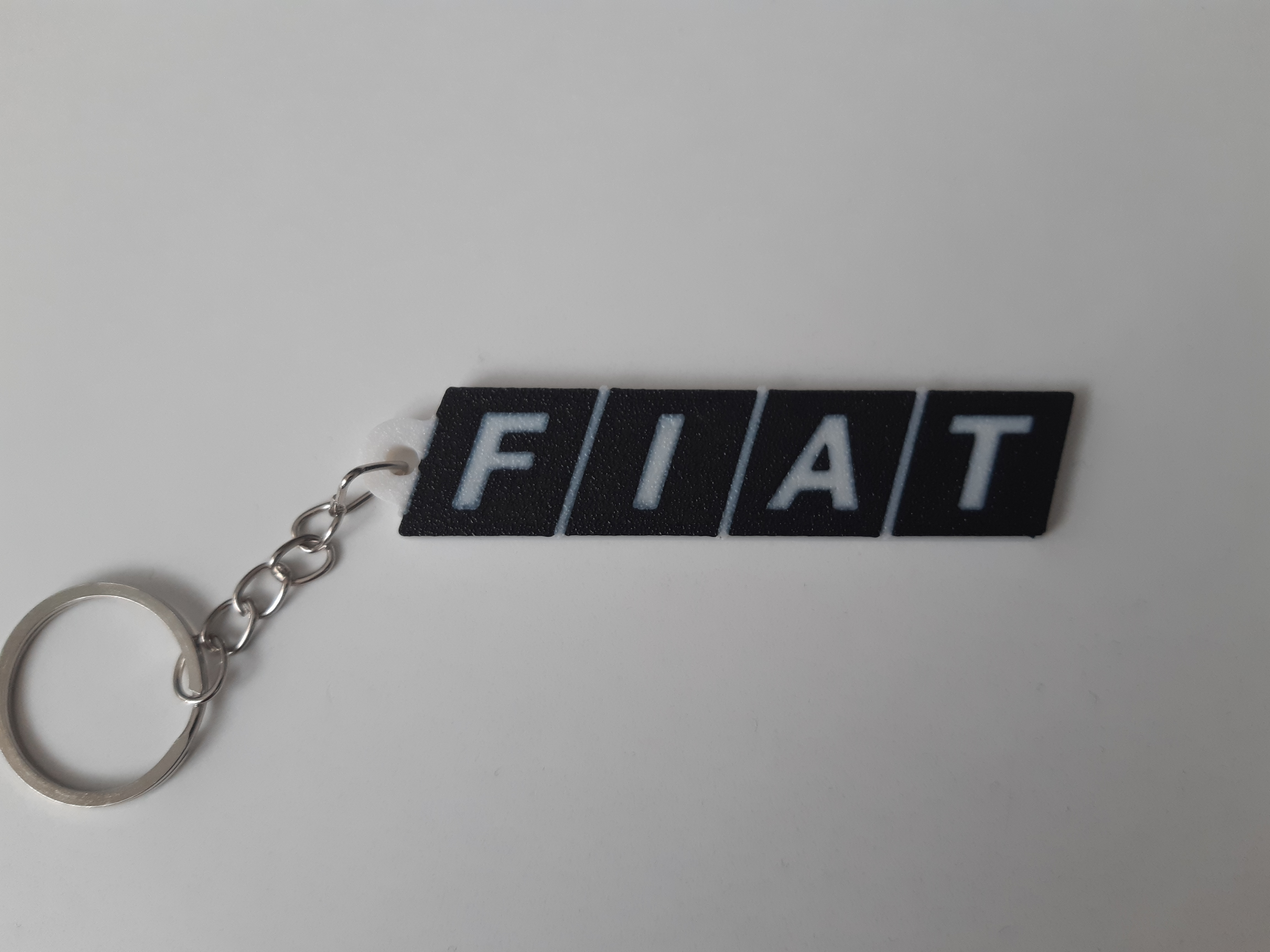 FİAT araba anahtarlığı