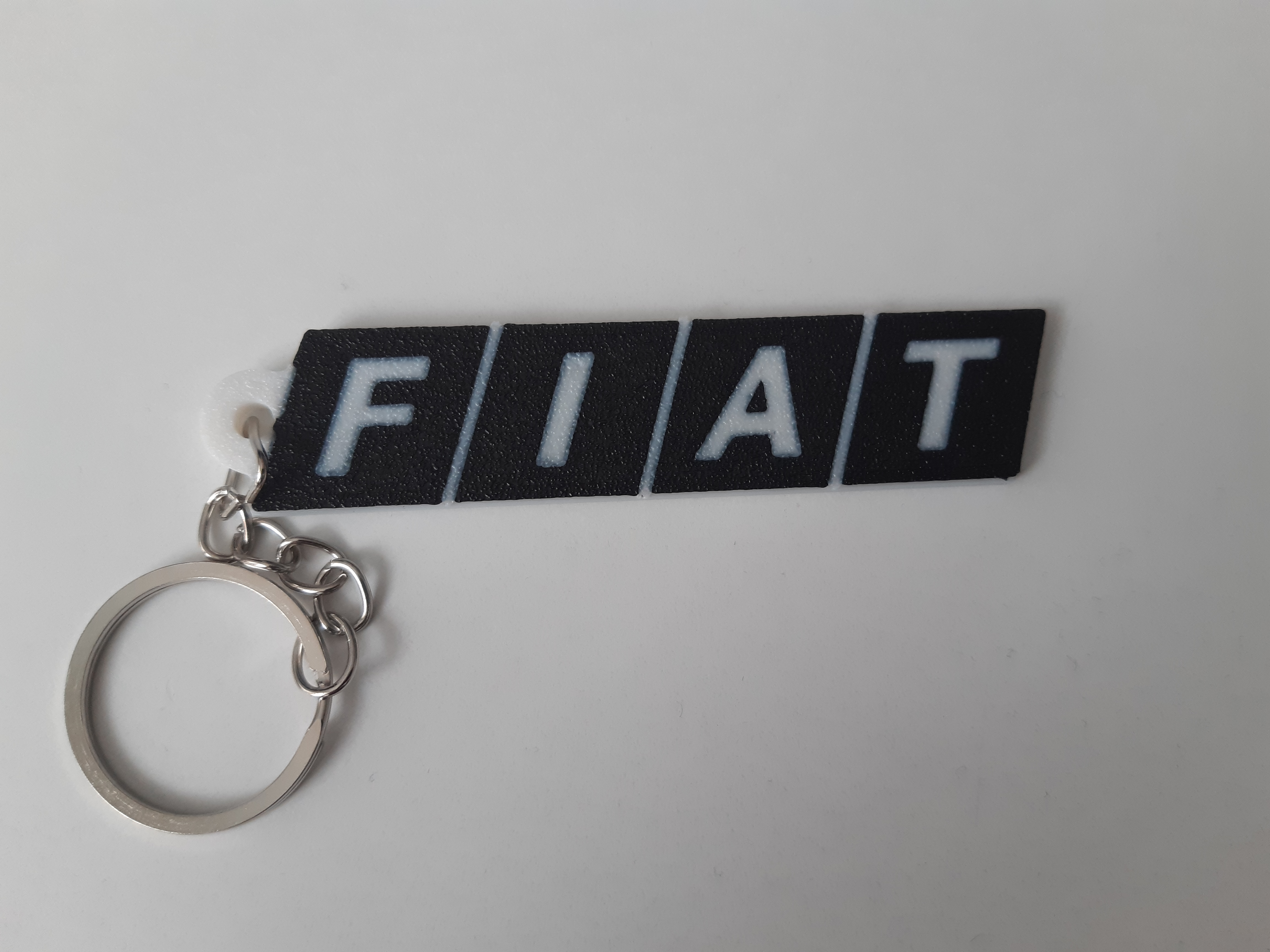 FİAT araba anahtarlığı